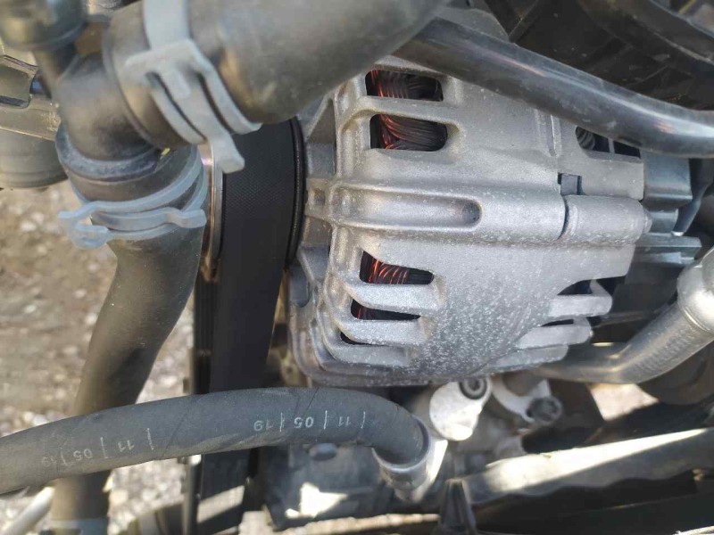 Recambio de alternador para seat arona style edition referencia OEM IAM 04E903015GX  