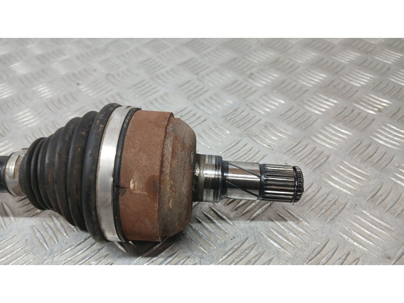 Recambio de transmision delantera izquierda para opel astra j (p10) 1.7 cdti (68) referencia OEM IAM 13250834  10185243