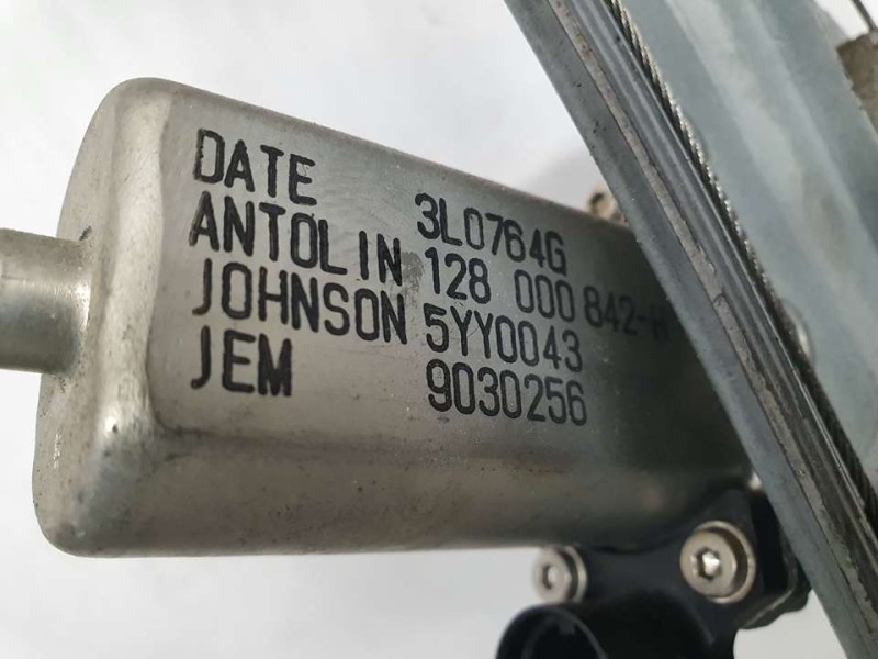 Recambio de elevalunas delantero derecho para dacia sandero básico referencia OEM IAM 128000842H 9030256 5YY0043 ELECTRICO 2 PIN