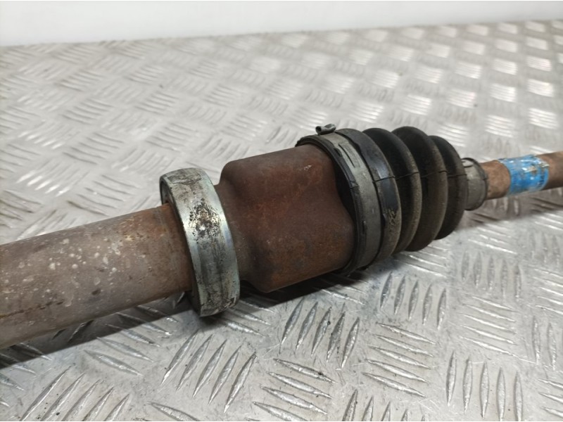 Recambio de transmision delantera derecha para ford fiesta (cbk) ambiente referencia OEM IAM 1756196  