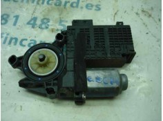 MOTOR ELEVALUNAS DELANTERO DERECHO 9222HG 9682495780 400962E ARVIMERITOR
