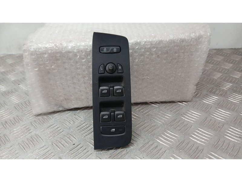 Recambio de mando elevalunas delantero izquierdo para bmw 3 gran turismo (f34) 318 d referencia OEM IAM 31334567 2 PATAS ROTAS V