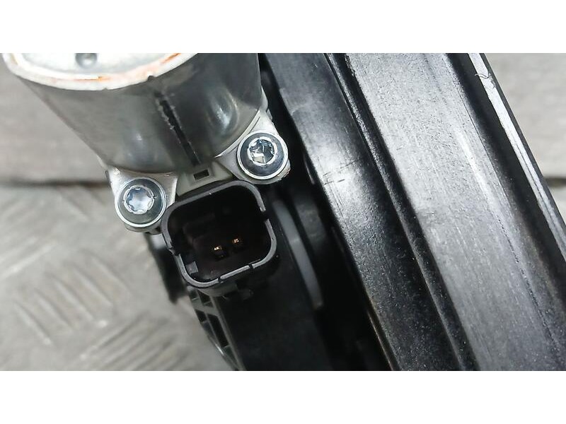 Recambio de elevalunas trasero derecho para peugeot 308 style referencia OEM IAM 9830816680 ELECTRICO 2 PINS E22359104