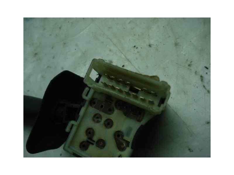 Recambio de mando limpia para renault clio ii fase i (b/cbo) 1.9 d alize referencia OEM IAM 7701045666  