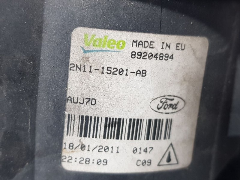 Recambio de faro antiniebla izquierdo para ford focus lim. (cb8) trend referencia OEM IAM 2N1115201AB 89204894 VALEO