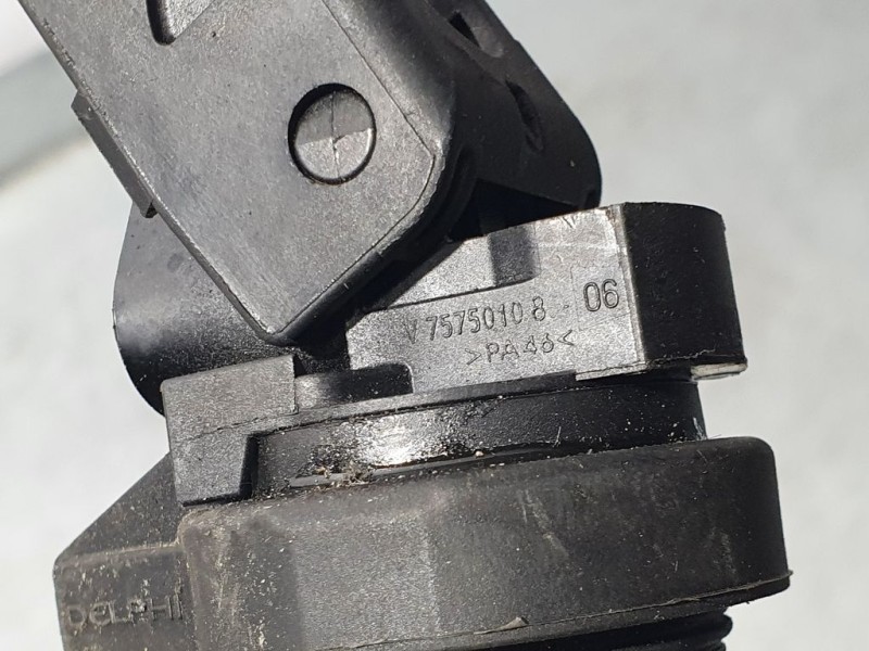 Recambio de bobina encendido para bmw serie 1 lim. (f20) 116i referencia OEM IAM V75750108  DELPHI