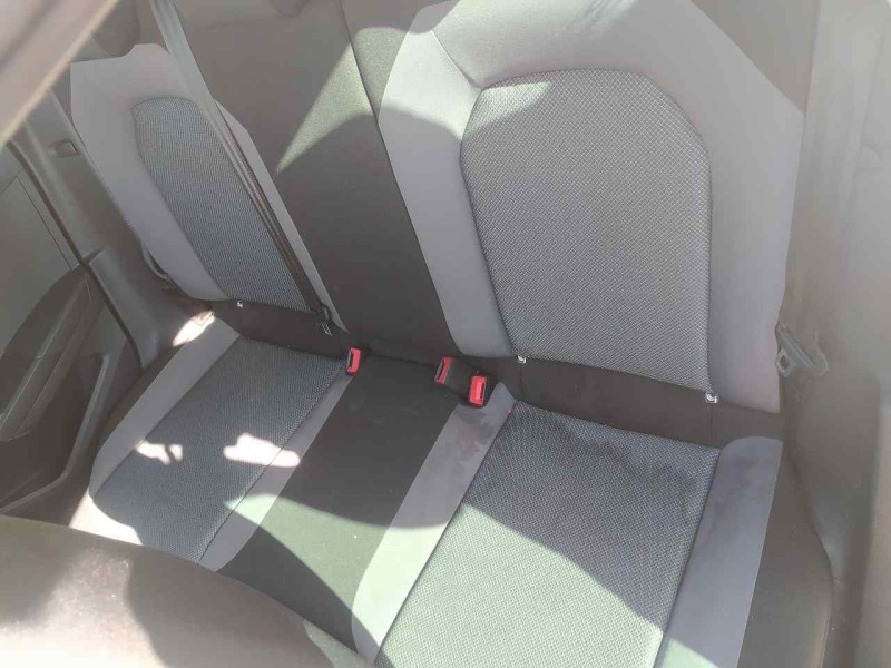 Recambio de asientos traseros para seat arona style edition referencia OEM IAM   