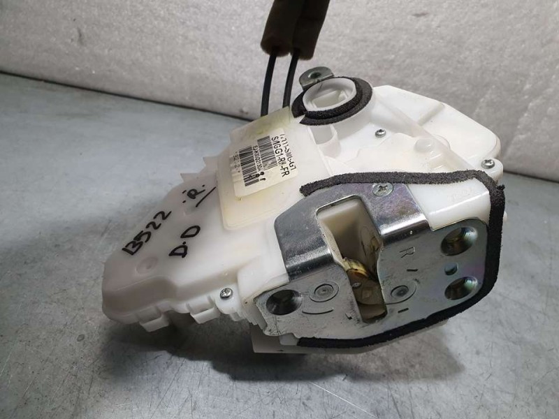 Recambio de cerradura puerta delantera derecha para honda civic berlina 5 (fk) 1.4 comfort referencia OEM IAM 72111SMGG1 EUK9302