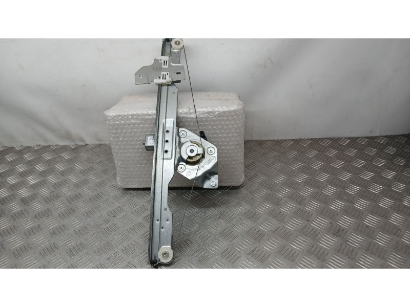 Recambio de elevalunas delantero derecho para dacia duster (hs_) 1.5 dci 4x4 referencia OEM IAM 807206838R ELECTRICO 2 PINS 