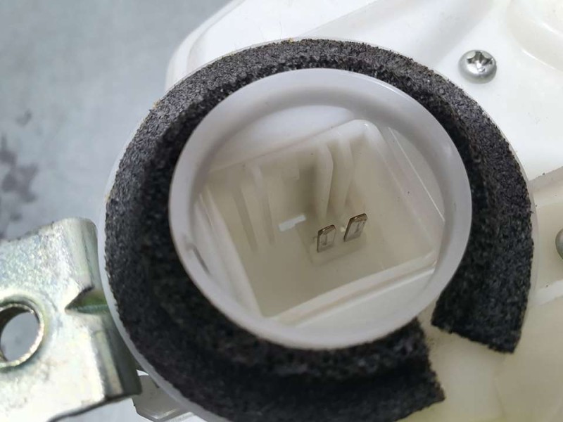 Recambio de cerradura puerta delantera derecha para honda civic berlina 5 (fk) 1.4 comfort referencia OEM IAM 72111SMGG1 EUK9302