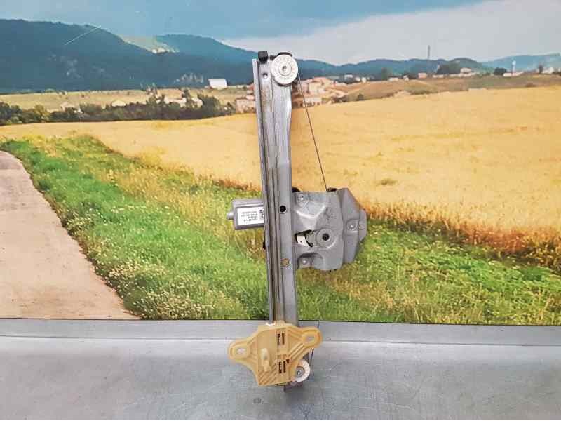 Recambio de elevalunas trasero derecho para renault captur zen referencia OEM IAM  2 PINS ELECTRICO