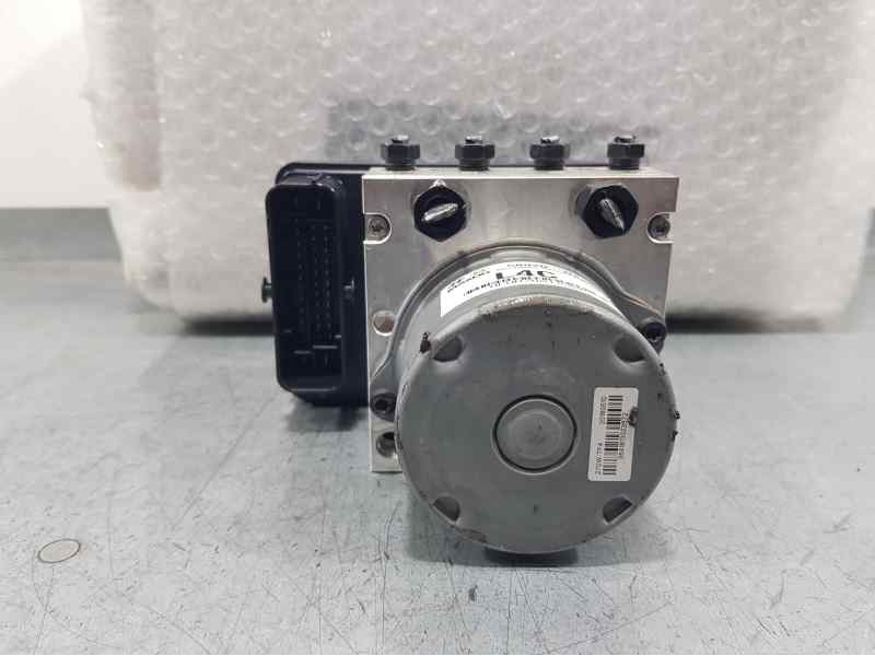 Recambio de abs para kia stonic (ybcuv) concept referencia OEM IAM 58920H8250  MANDO