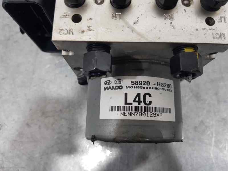 Recambio de abs para kia stonic (ybcuv) concept referencia OEM IAM 58920H8250  MANDO