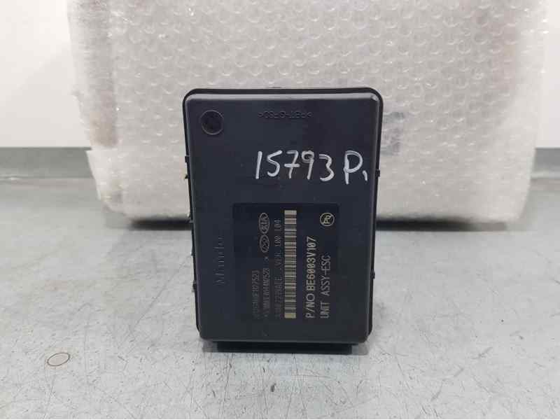 Recambio de abs para kia stonic (ybcuv) concept referencia OEM IAM 58920H8250  MANDO