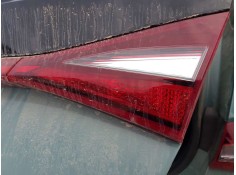 PILOTO TRASERO DERECHO INTERIOR 92402Q0500 INTERIOR