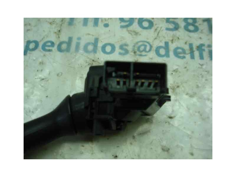 Recambio de mando limpia para toyota yaris live referencia OEM IAM 846520D031  