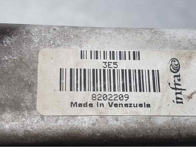 Recambio de radiador agua para aprilia scarabeo scarabeo 250 referencia OEM IAM 8202209  