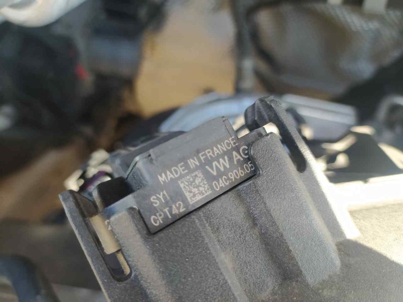 Recambio de caudalimetro para seat arona style edition referencia OEM IAM 04L906461B  