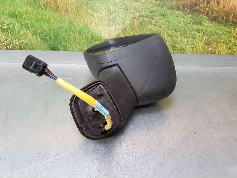 Recambio de retrovisor izquierdo para renault captur zen referencia OEM IAM  7 CABLES ELECTRICO C INTERMITENTE