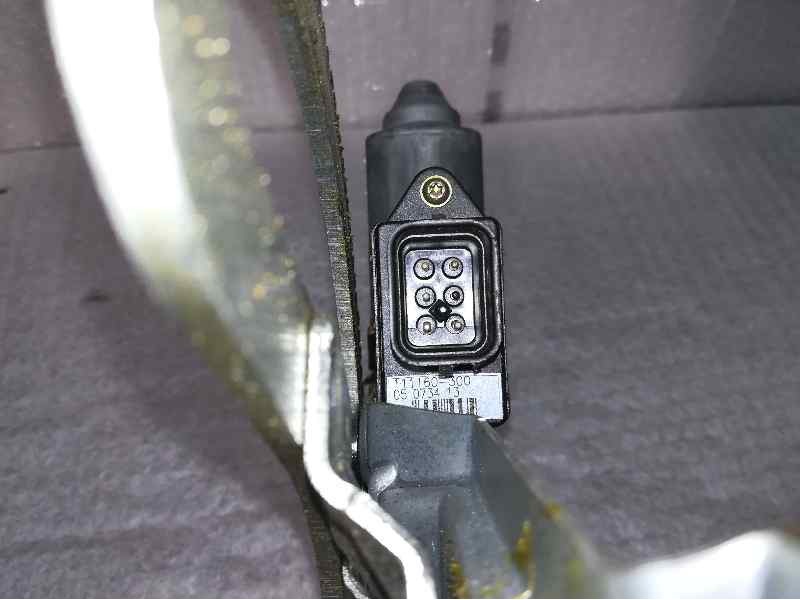 Recambio de elevalunas delantero derecho para opel corsa b eco referencia OEM IAM 90520194 6 PINS ELECTRICO GM