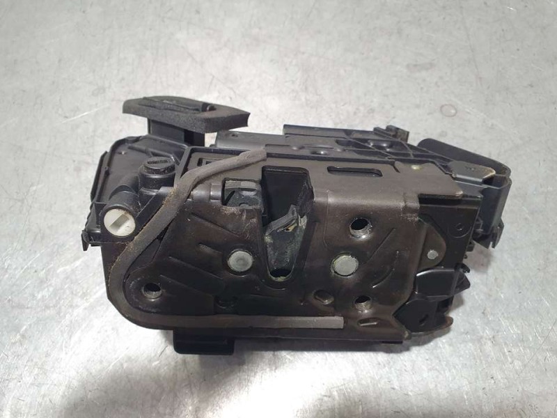 Recambio de cerradura puerta trasera izquierda para skoda octavia combi (5e5) active referencia OEM IAM 5TA839015L  7 PINES