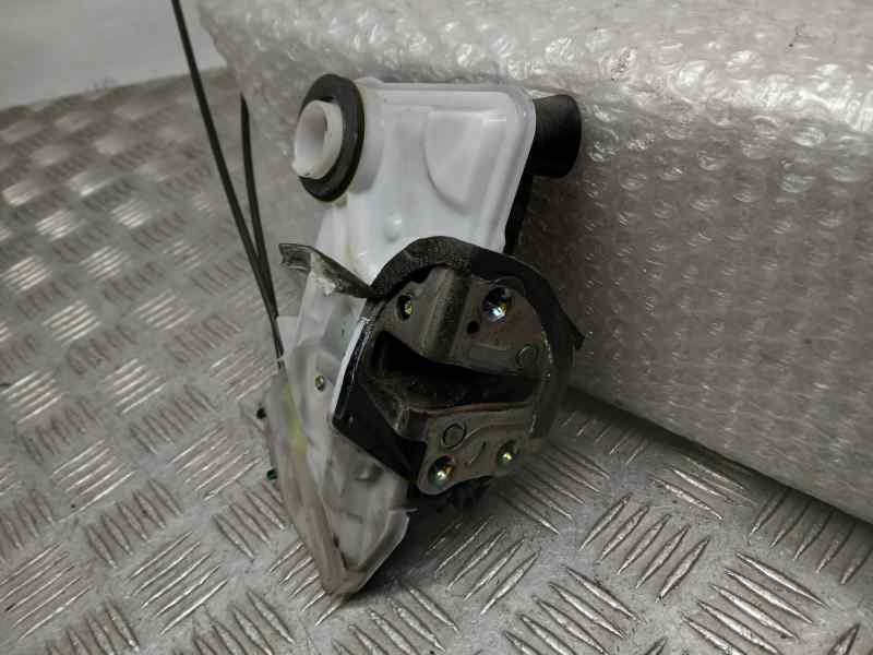 Recambio de cerradura puerta delantera derecha para toyota aygo x-cite referencia OEM IAM 6903502020  