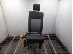 Recambio de asiento trasero derecho para toyota hi-ace referencia OEM IAM  NO RECLINABLE 4ª FILA TOCADO