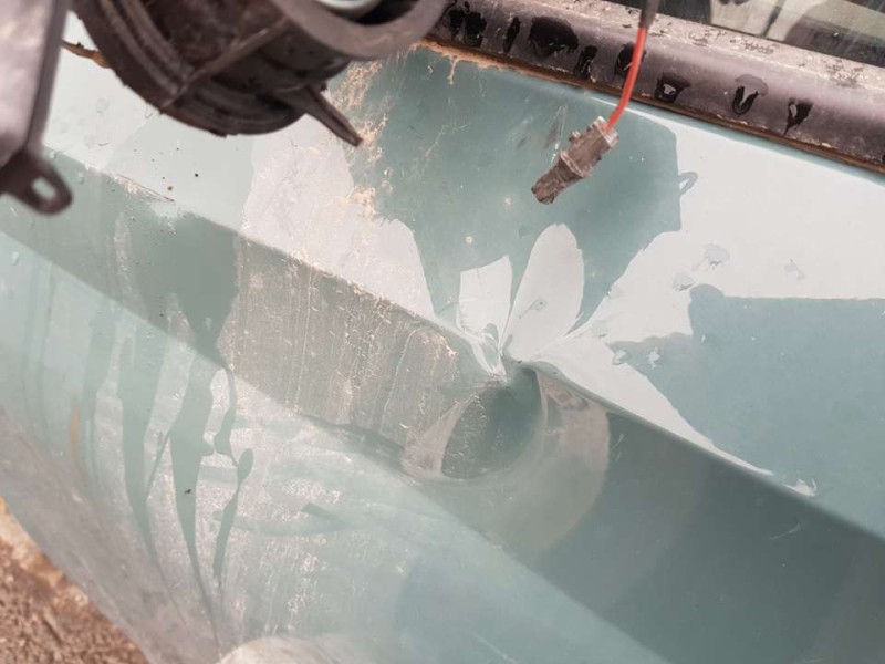 Recambio de puerta delantera izquierda para hyundai i20 klass referencia OEM IAM 76003Q0000  MUY TOCADA