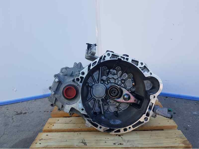 Recambio de caja cambios para kia stonic (ybcuv) concept referencia OEM IAM U89VJH 021177 6VELOCIDADES
