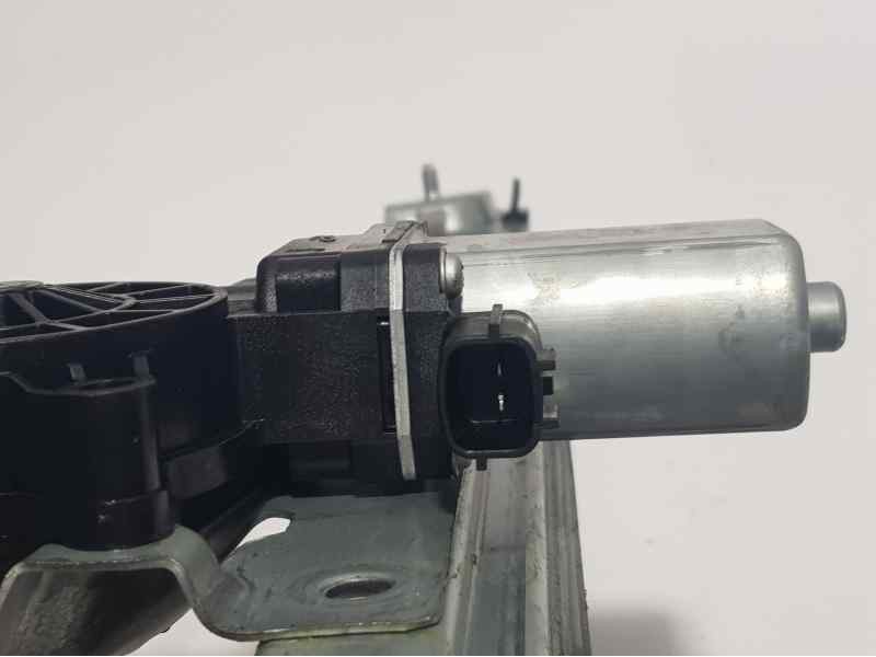 Recambio de elevalunas delantero derecho para renault captur zen referencia OEM IAM 128001471B 19031060004 