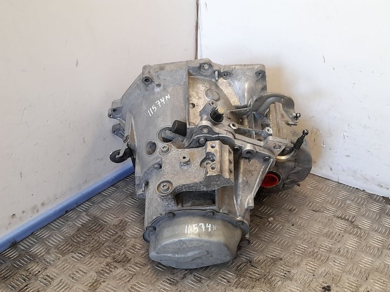 Recambio de caja cambios para citroën c3 exclusive referencia OEM IAM 20DP66 5489786 5VELOCIDADES