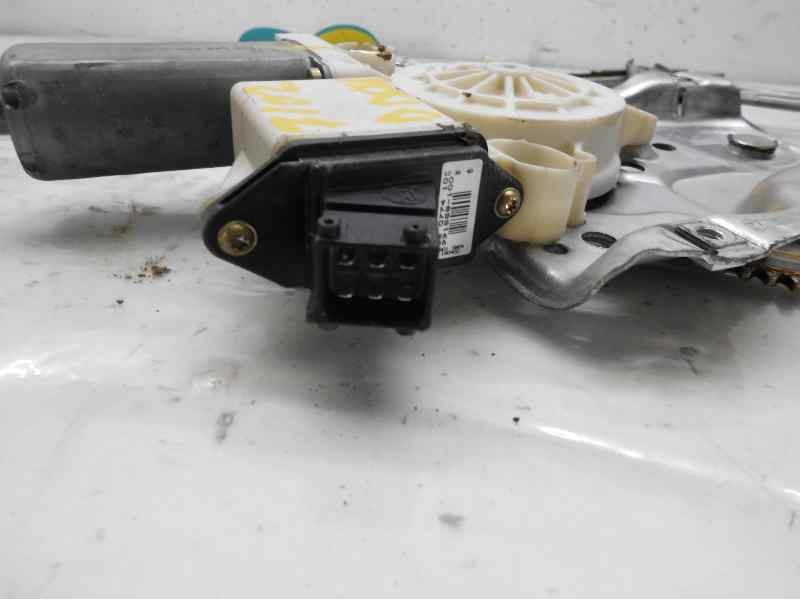 Recambio de elevalunas delantero derecho para toyota corolla (e12) 1.6 linea terra berlina referencia OEM IAM   ELECTRICO