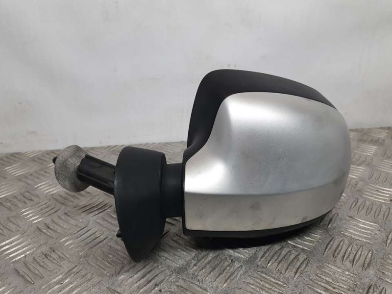 Recambio de retrovisor izquierdo para dacia sandero básico referencia OEM IAM 963025583R  C/ M TOCADO