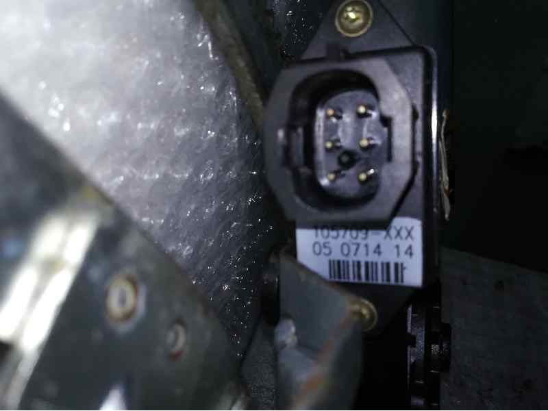 Recambio de elevalunas delantero derecho para opel corsa b eco referencia OEM IAM 90481770 6 PINS ELECTRICO GM