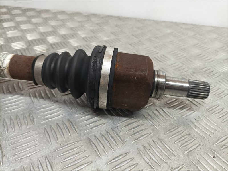 Recambio de transmision delantera izquierda para peugeot 308 sport referencia OEM IAM 9656135280  