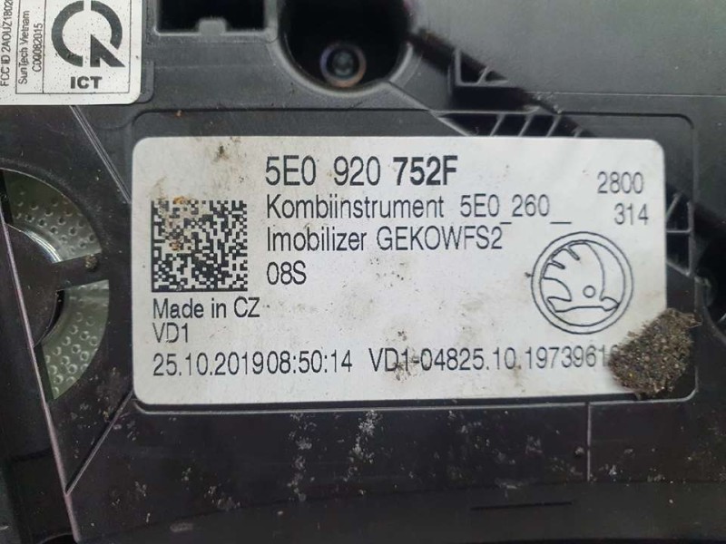 Recambio de cuadro instrumentos para skoda octavia combi (5e5) active referencia OEM IAM 5E0920752F A2C1635680001 CONTINENTAL