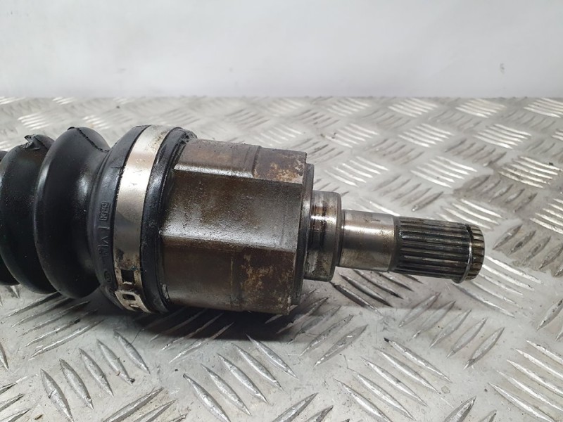 Recambio de transmision delantera izquierda para hyundai kona pure referencia OEM IAM 49500J9000  