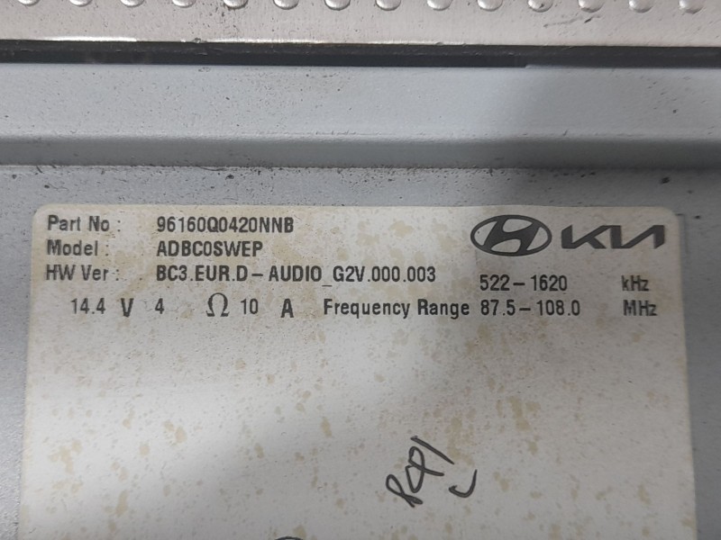 Recambio de sistema navegacion gps para hyundai i20 klass referencia OEM IAM 96160Q0420NNB  