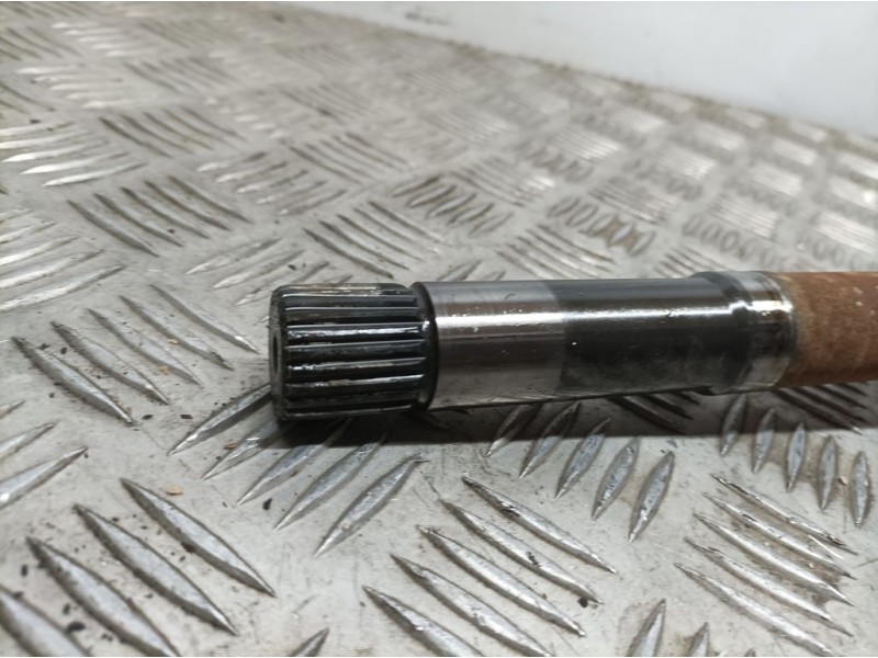 Recambio de transmision delantera derecha para citroën c3 exclusive referencia OEM IAM 9686025480  