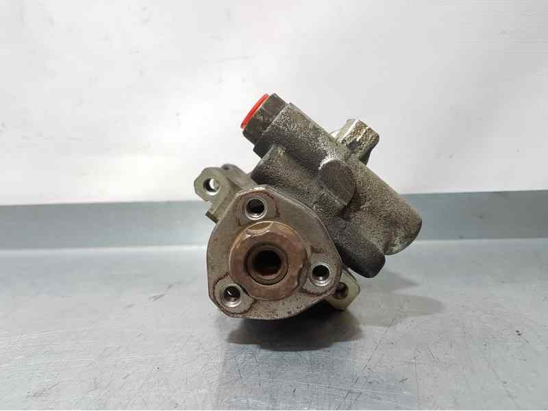 Recambio de bomba direccion para seat ibiza (6k1) stella referencia OEM IAM 030145157 26046395WB DELPHI