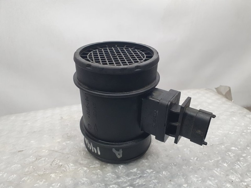 Recambio de caudalimetro para opel astra h ber. cosmo referencia OEM IAM 55350048 0281002618 
