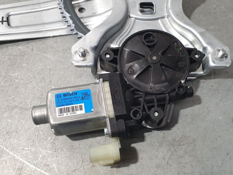 Recambio de elevalunas trasero izquierdo para kia picanto (ja) attract referencia OEM IAM 83450G6000 F00S1W2209 BOSCH ELECTRICO
