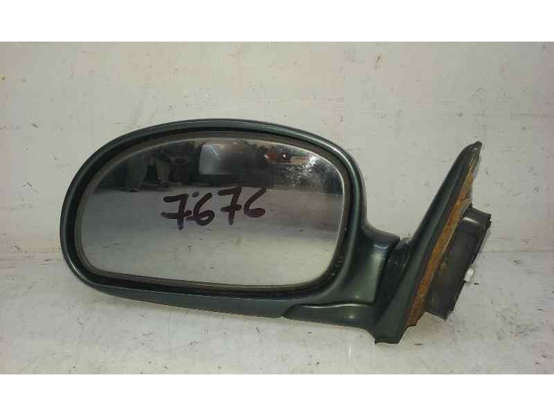 Recambio de retrovisor izquierdo para hyundai lantra berlina (rd) 1.8i gls referencia OEM IAM 8760529601 3 PINS ELECTRICO