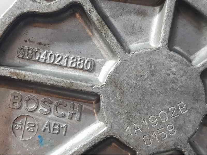 Recambio de depresor freno / bomba vacio para peugeot 3008 1.6 hdi fap referencia OEM IAM 9804021880 1A1902B0158 BOSCH TUBO ROTO