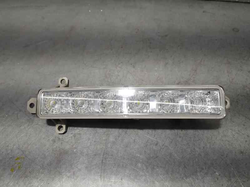 Recambio de piloto delantero izquierdo para toyota aygo x-cite referencia OEM IAM 9677409380 89208641 VALEO LUZ DIA