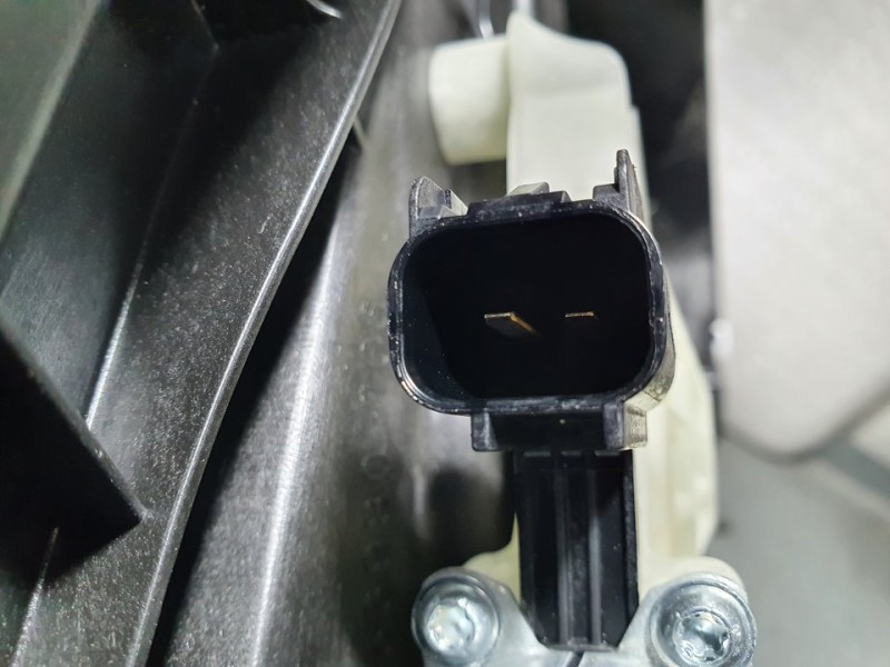 Recambio de elevalunas delantero izquierdo para ford fiesta (ce1) st-line referencia OEM IAM L1BBA23201CB E34318102 ELECTRICO 2 