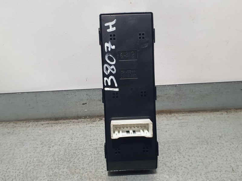 Recambio de mando elevalunas delantero izquierdo para kia picanto (ja) attract referencia OEM IAM 93570Q6020  