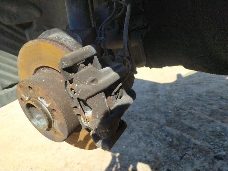 Recambio de pinza freno delantera izquierda para bmw 3 gran turismo (f34) 318 d referencia OEM IAM 34116850649  