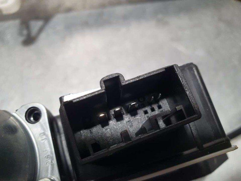 Recambio de elevalunas trasero izquierdo para skoda octavia combi (5e5) active referencia OEM IAM 5E0839461 1021C05538103 BROSE 