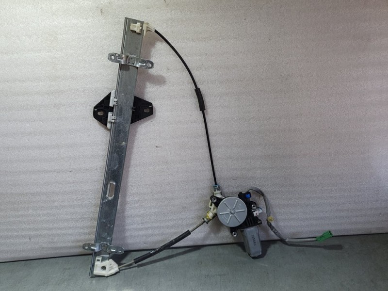 Recambio de elevalunas delantero derecho para honda cr-v (rd8) es referencia OEM IAM SIN REF  ELECTRICO 2 PINES